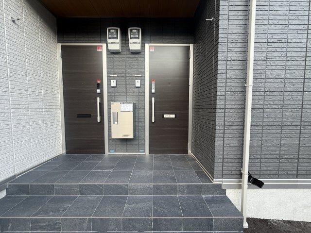 コンフォール赤坂の物件外観写真