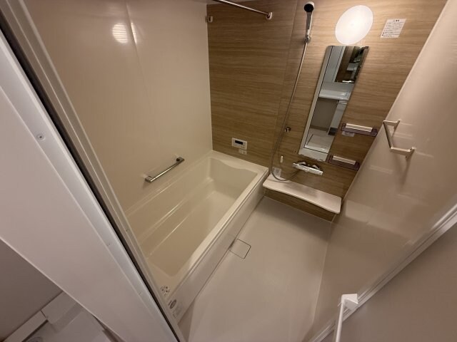 コンフォール赤坂の物件内観写真