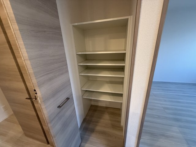 コンフォール赤坂の物件内観写真