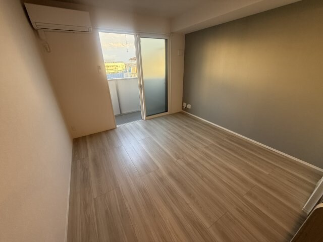 コンフォール赤坂の物件内観写真