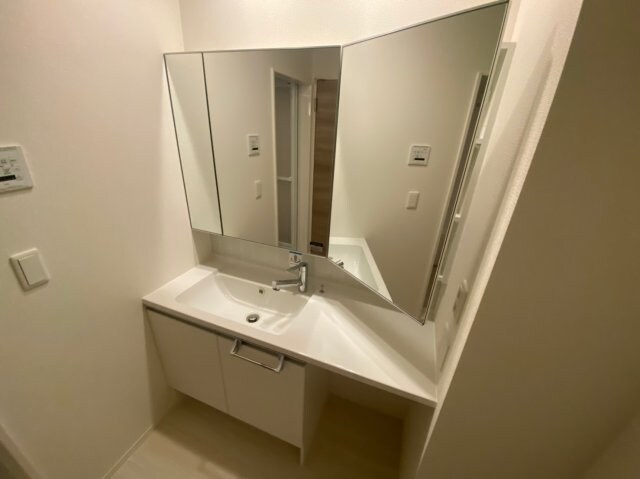 御影駅 徒歩4分 3階の物件内観写真