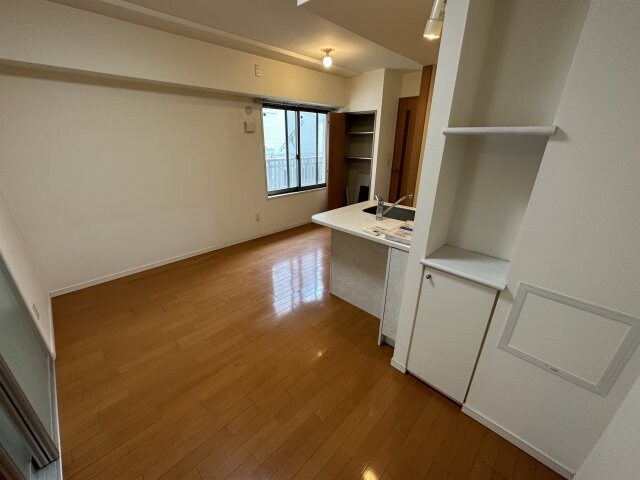 メゾンドバレーの物件内観写真