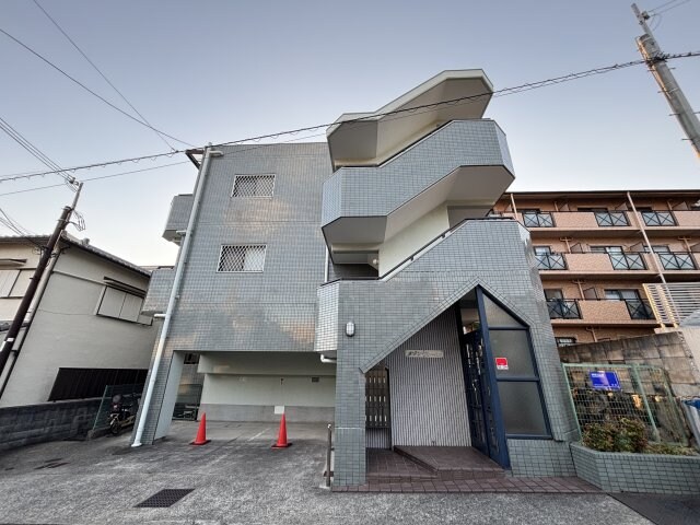 メゾンフレールの物件外観写真