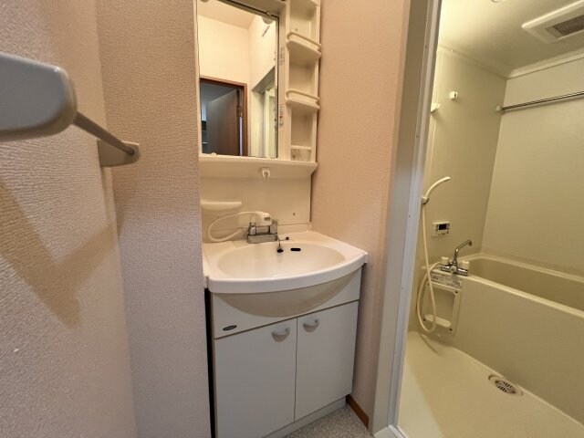 セジュール西岡本の物件内観写真