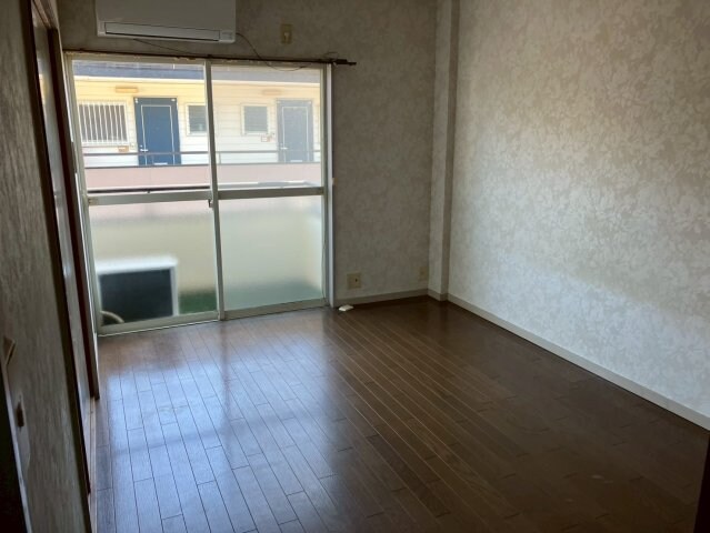 ヒルサイド見和IIの物件内観写真