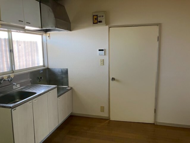 ヒルサイド見和IIの物件内観写真