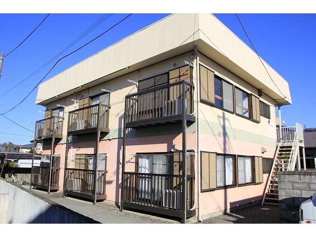 ポピーハウスの物件外観写真