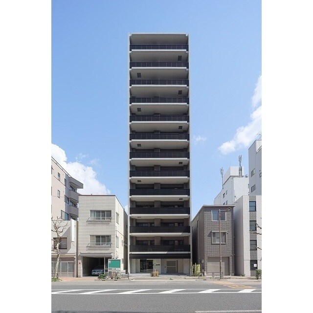 ドゥーエ入谷Ⅲの物件外観写真