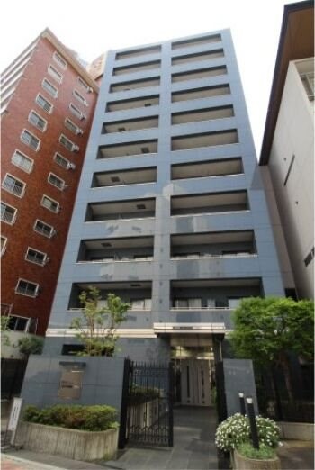 レジディア上野池之端の物件外観写真