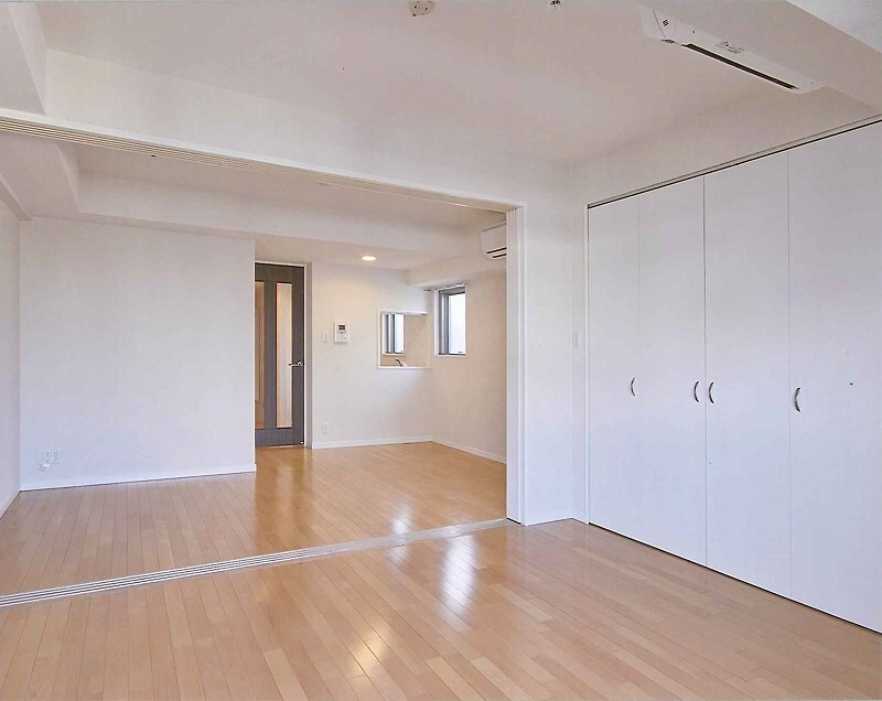 岩本町駅 徒歩3分 8階の物件内観写真