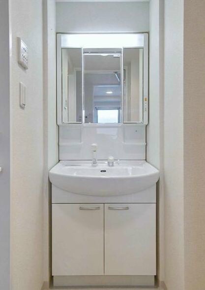 岩本町駅 徒歩3分 8階の物件内観写真