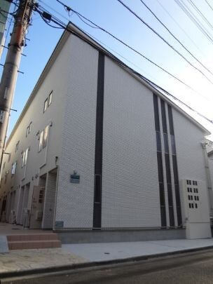 エルカーサHDKの物件外観写真