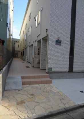 エルカーサHDKの物件外観写真