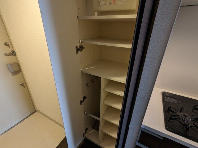 ケーディーエックスレジデンス豊洲の物件内観写真