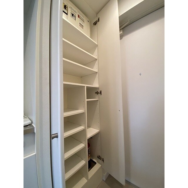 クレジデンス神谷町の物件内観写真