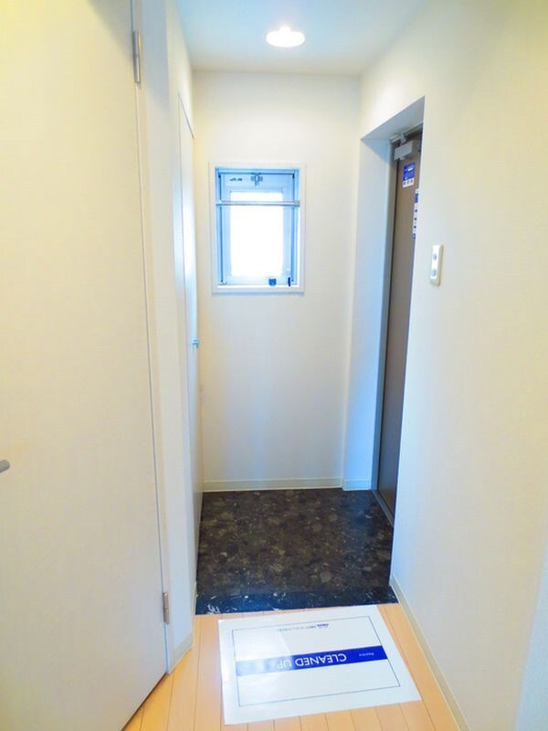 レジディア三越前の物件内観写真