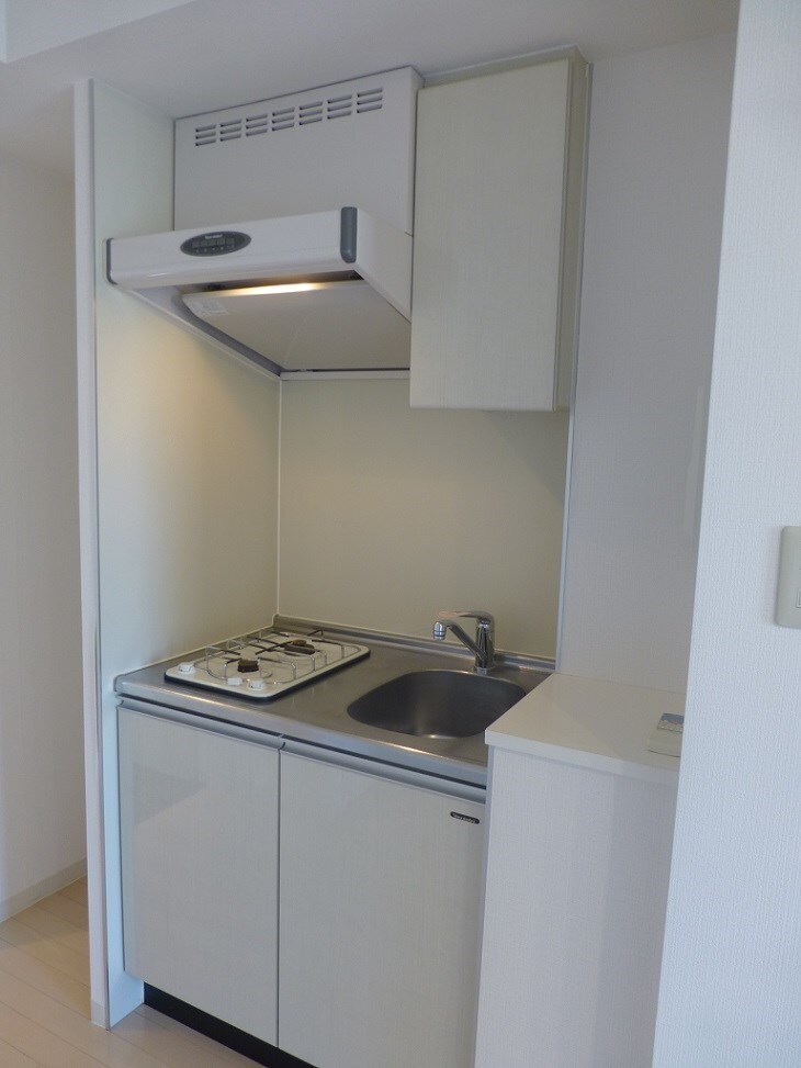 レジディア三越前の物件内観写真