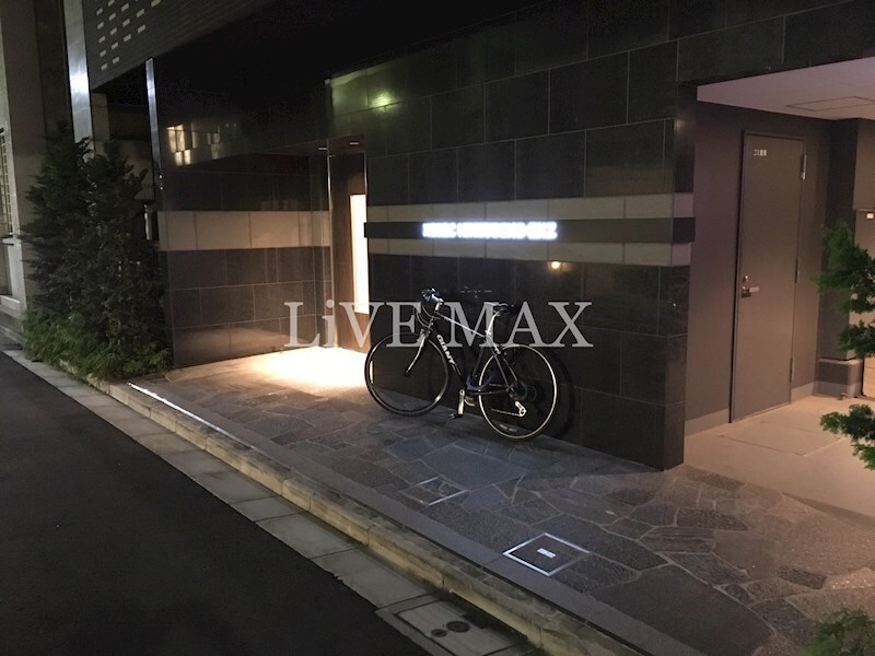 XEBEC人形町exz.の物件外観写真