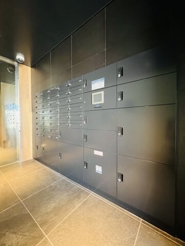 上野駅 徒歩8分 4階の物件外観写真