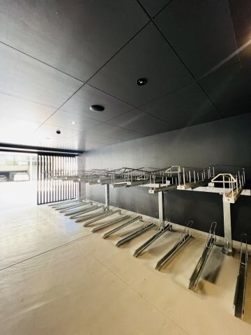 上野駅 徒歩8分 4階の物件外観写真