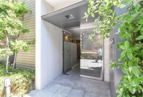 オーパスホームズ八丁堀の物件外観写真