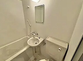 稲荷町駅 徒歩8分 4階の物件内観写真