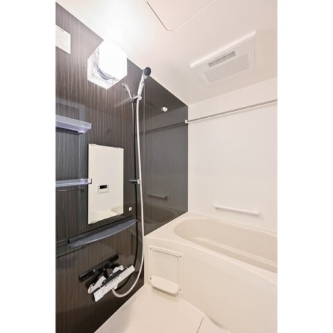 グランカーサ上野松が谷の物件内観写真