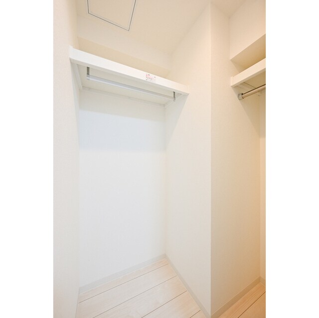 グランカーサ上野松が谷の物件内観写真