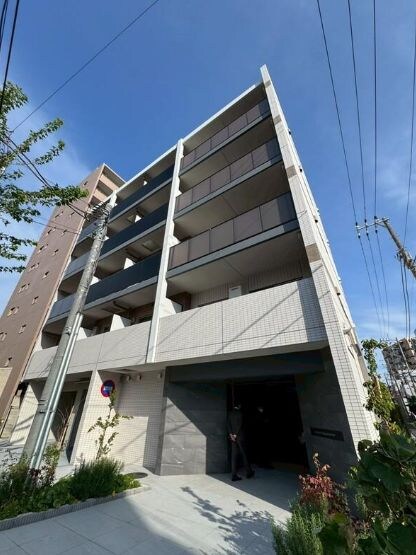 エストゥルース亀戸の物件外観写真