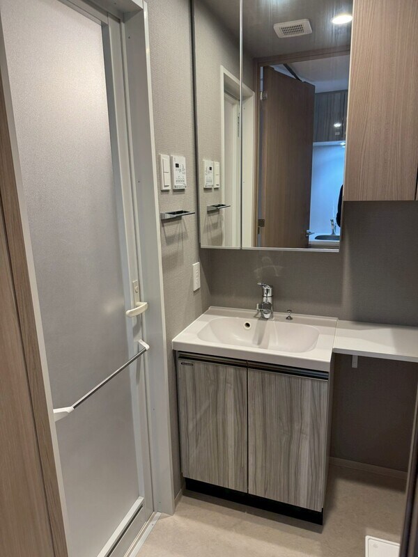 エストゥルース亀戸の物件内観写真