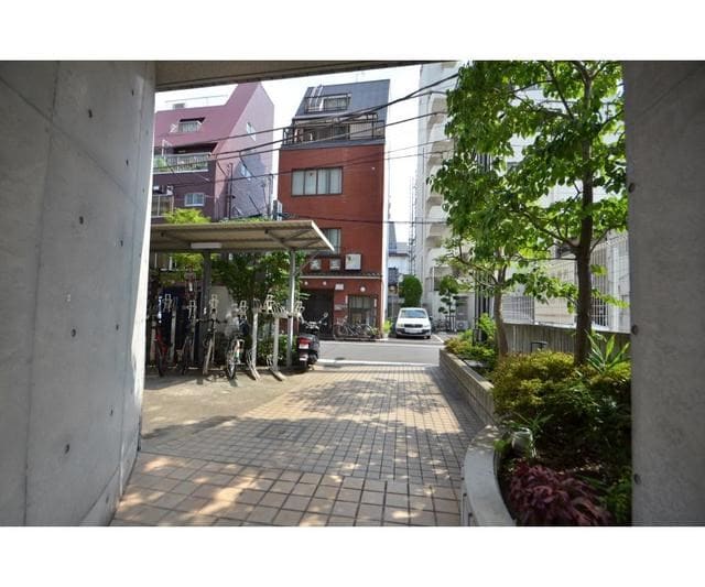 稲荷町駅 徒歩1分 3階の物件外観写真