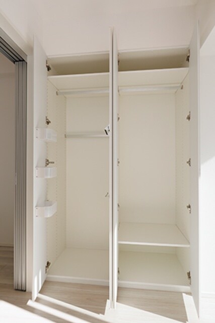 ＧＬＡＣＩＥＲ神保町（グラシアジンボウチョウ）の物件内観写真