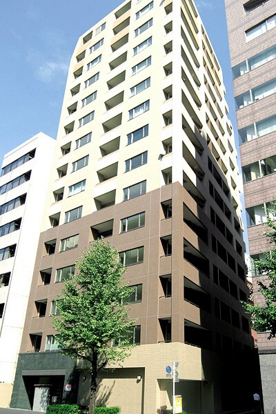 レジディア神田岩本町の物件外観写真