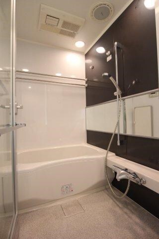 プライムアーバン麻布霞町の物件内観写真