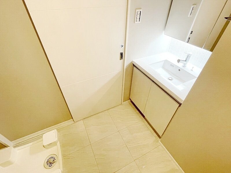 オーパスレジデンス南青山の物件内観写真