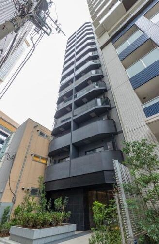 BRICK　RESIDENCE　南青山　の物件外観写真