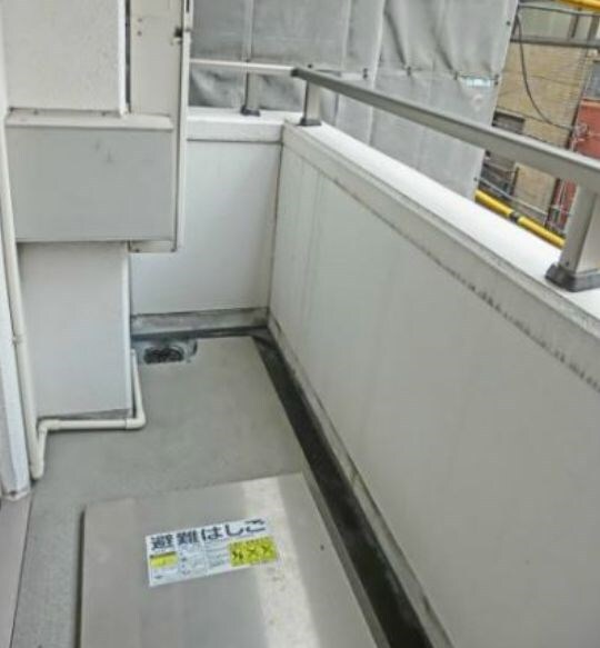 湯島駅 徒歩1分 8階の物件内観写真