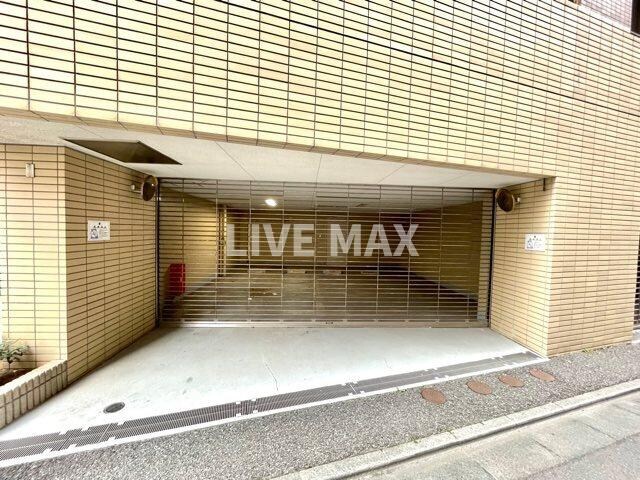 レジディア神田岩本町の物件外観写真