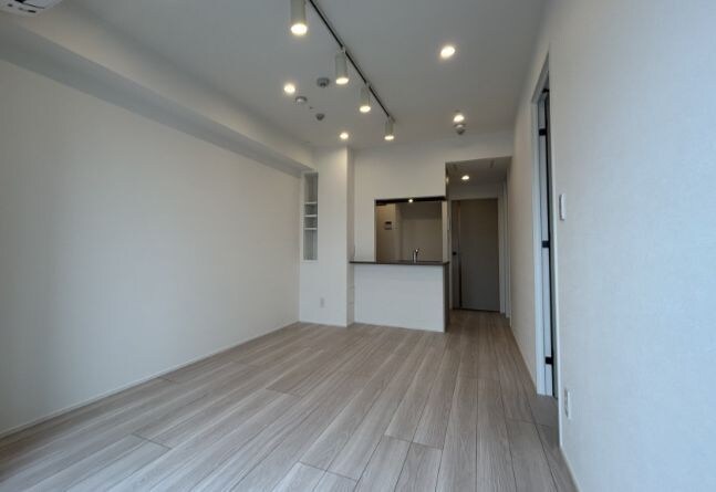 オープンブルーム入谷Eastの物件内観写真