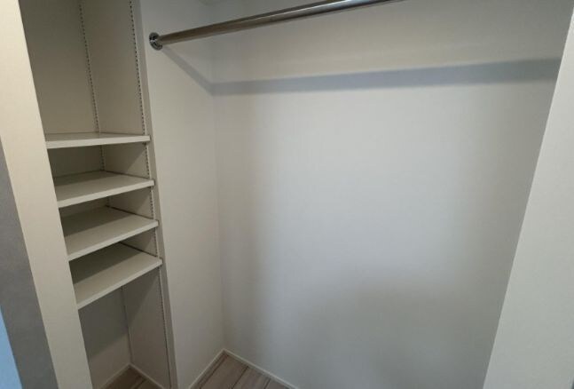 オープンブルーム入谷Eastの物件内観写真