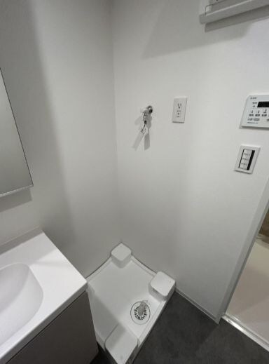 オープンブルーム入谷Eastの物件内観写真