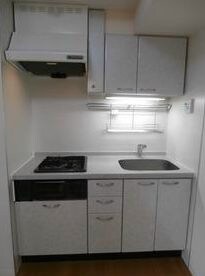 カスタリア新富町の物件内観写真