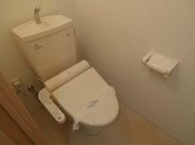 カスタリア新富町の物件内観写真