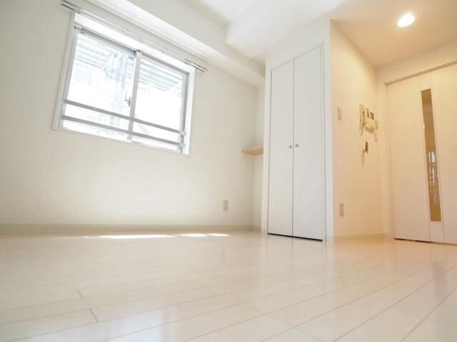 レジディア三越前の物件内観写真