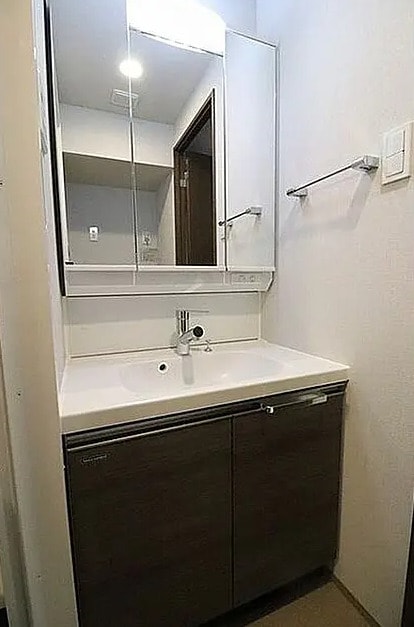 ＰＥＡＫＳ神田の物件内観写真