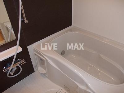 グローリア西麻布の物件内観写真