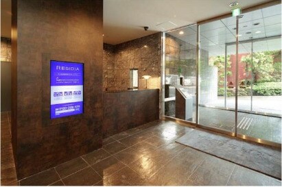 レジディア西麻布の物件外観写真