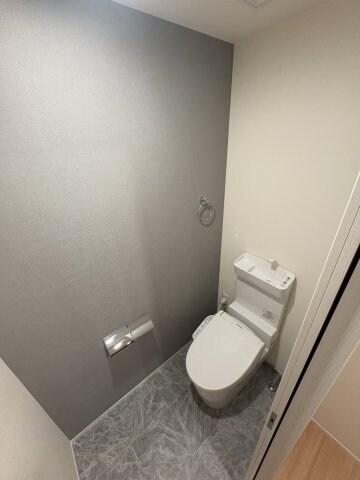 フラッツ平河町（TOKYO ZERO EMISSION HOUSE）の物件内観写真