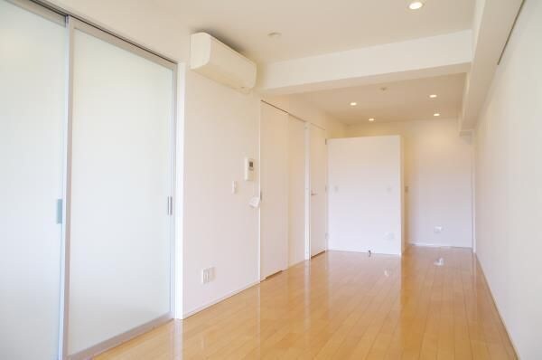 アパートメンツ三田の物件内観写真