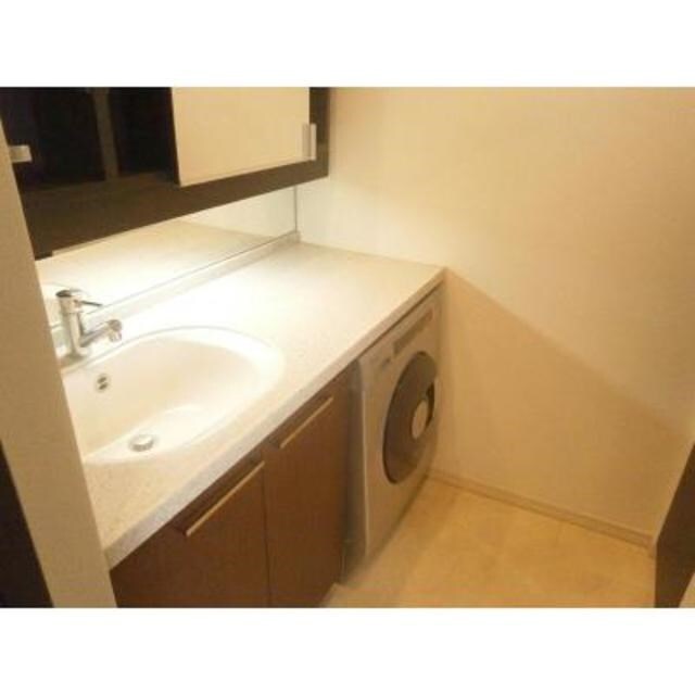 ＭＦＰＲコート赤坂見附の物件内観写真